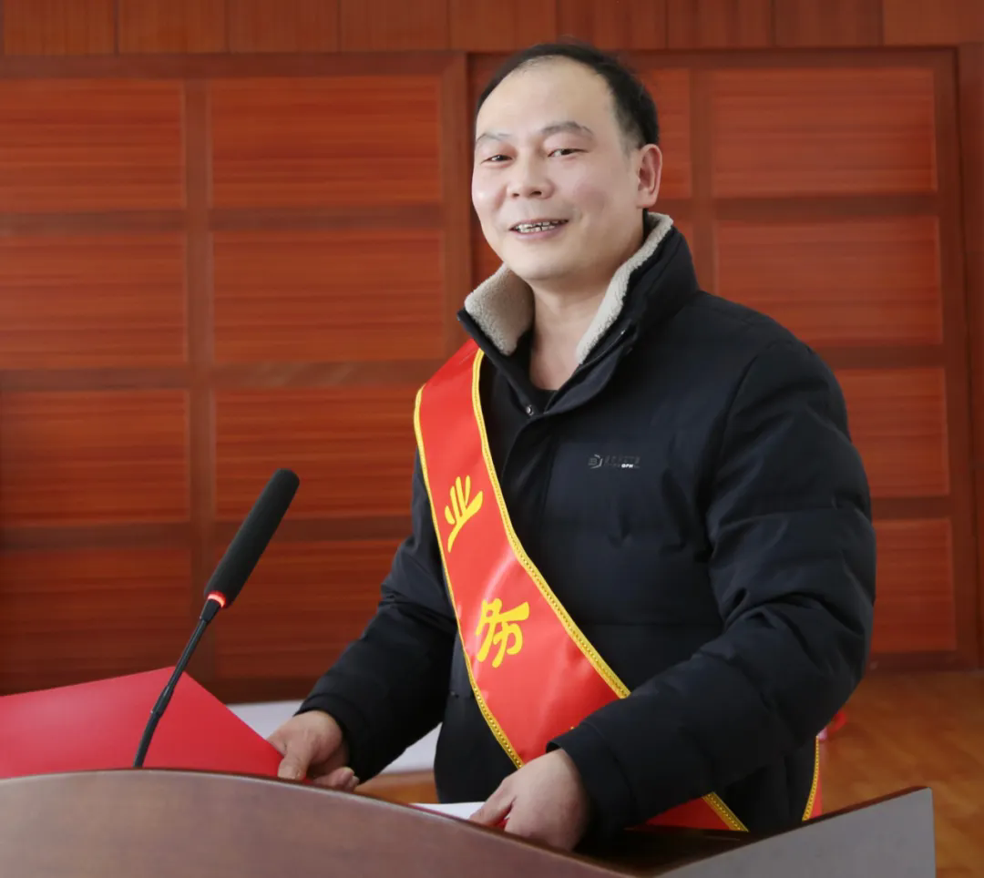 640.webp (18).png 640.webp (18).png